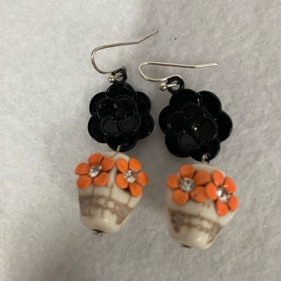 Day of the  Dead Skull Dangle Earrings (DH) - Picture 8 of 8